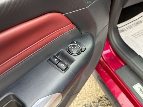 Used 2025 Ford Mustang GT Premium image 18
