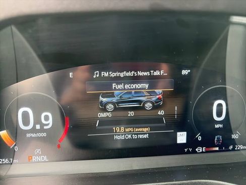 Used 2025 Ford Explorer ST-Line w/ ST-Line Street Pack AWD/4WD image 15