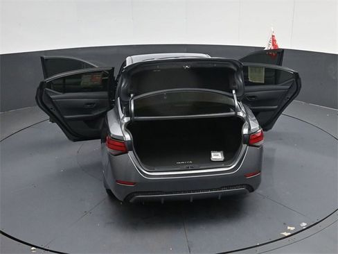Used 2025 Nissan Sentra S image 53
