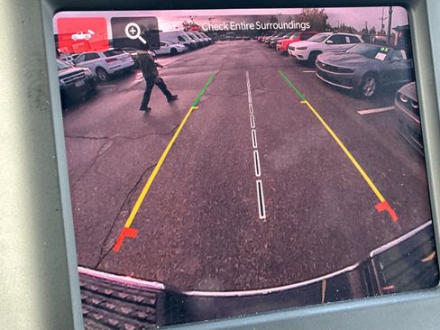 Used 2024 RAM 2500 Big Horn w/ Bed Utility Group image 18