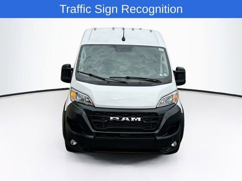 Used 2025 RAM ProMaster 2500 w/ Convenience Group FWD image 2