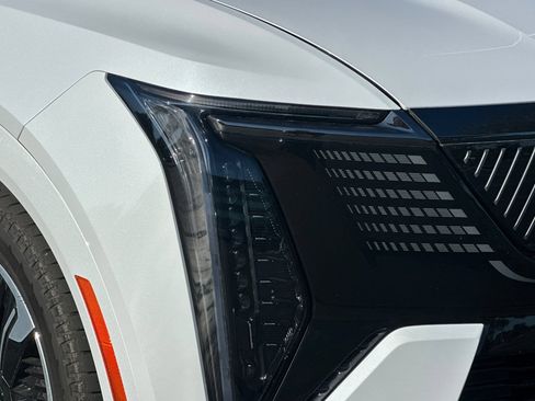 Certified 2026 Cadillac Escalade IQL Sport 2 AWD/4WD image 45