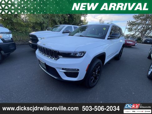 Certified 2024 Jeep Grand Cherokee Limited AWD/4WD image 6