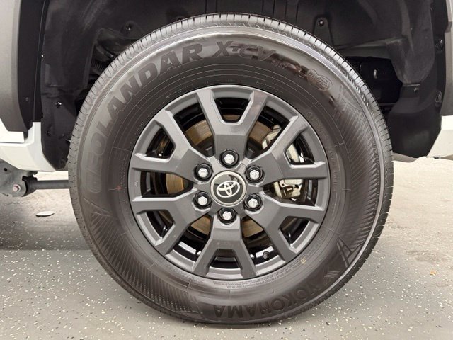 Certified 2026 Toyota 4Runner SR5 AWD/4WD image 20