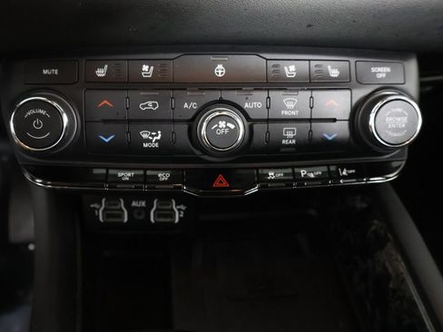 Used 2024 Dodge Durango R/T AWD/4WD image 56