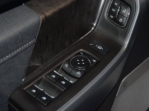 Used 2024 Ford F250 Lariat w/ Lariat Ultimate Package image 50