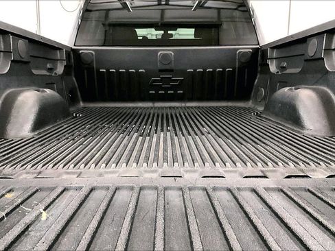 Used 2017 Chevrolet Silverado 1500 LT w/ All Star Edition image 33