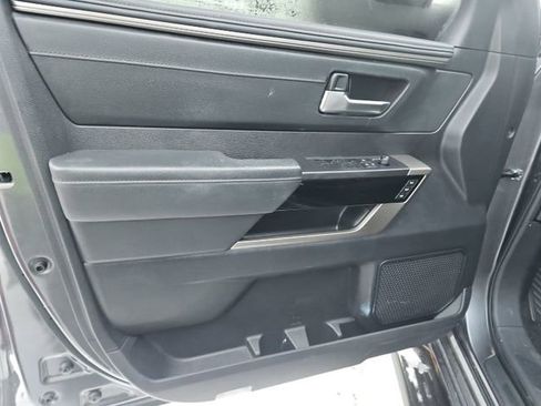 Used 2023 Toyota Sequoia Limited image 7