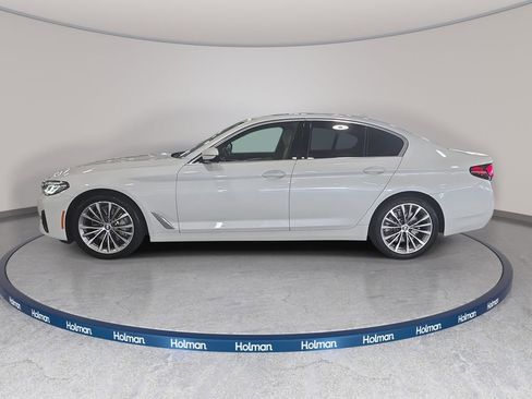 Certified 2023 BMW 530i w/ Premium Package RWD image 8