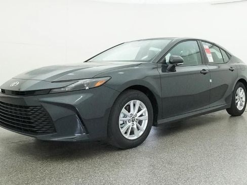New 2026 Toyota Camry LE image 17