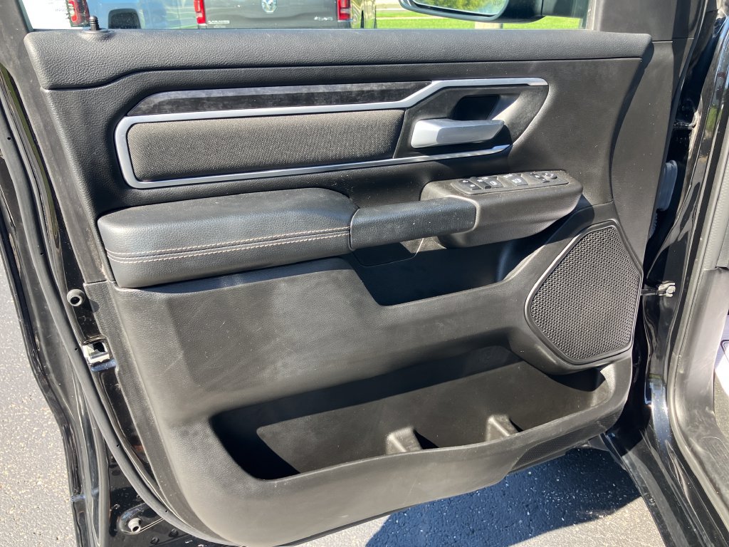 Used 2023 RAM 1500 Big Horn AWD/4WD image 12