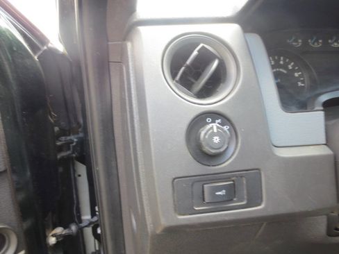 Used 2014 Ford F150 XL w/ Power Equipment Group image 10