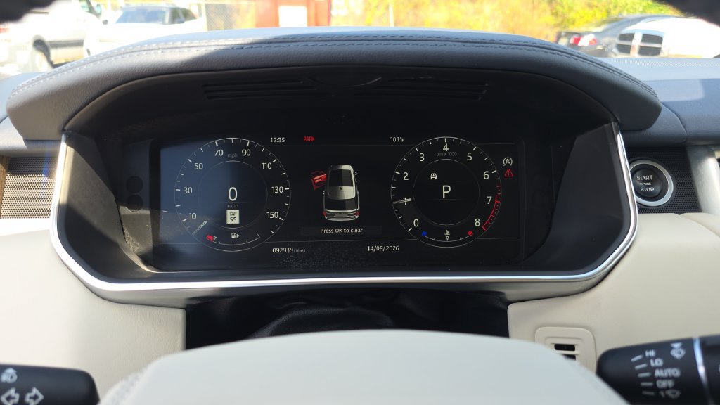 Used 2019 Land Rover Range Rover HSE AWD/4WD image 14