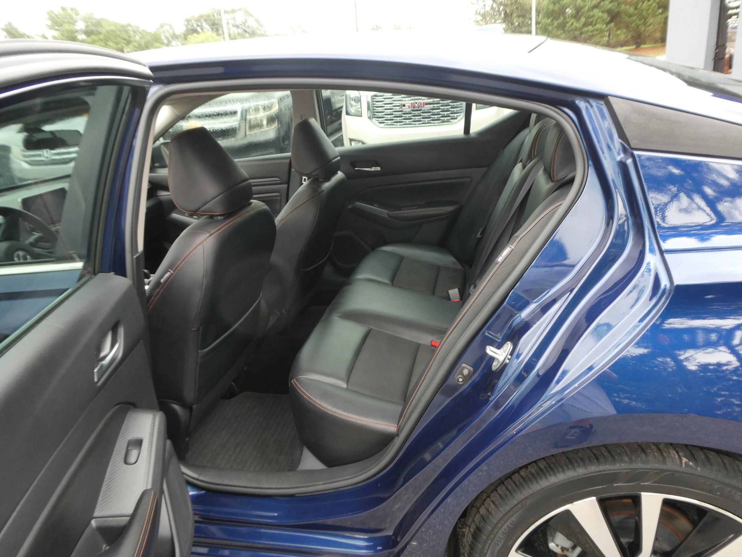Used 2021 Nissan Altima 2.5 SR w/ SR Premium Package FWD image 31