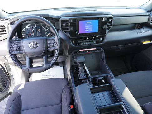 New 2026 Toyota Tundra SR image 2