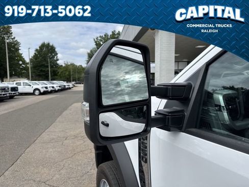 New 2025 Ford F550 2WD Regular Cab Super Duty w/ XL Chrome Package image 12