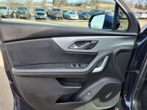 Used 2020 Chevrolet Blazer LT image 21