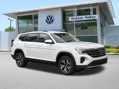 New 2026 Volkswagen Atlas SE