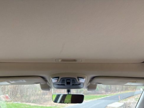 Used 2021 Subaru Outback Touring w/ Popular Package #2 image 14