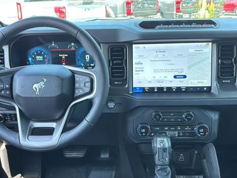 New 2026 Ford Bronco Badlands AWD/4WD image 7