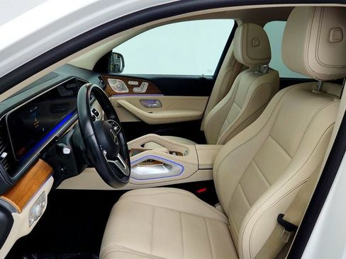 Used 2022 Mercedes-Benz GLS 450 4MATIC image 20