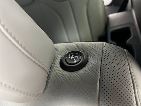 Used 2025 Hyundai Palisade SEL image 15