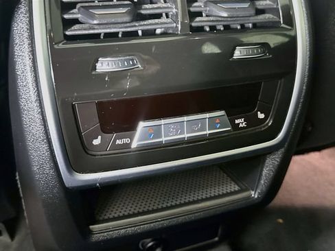 Used 2022 BMW X5 M50i w/ Executive Package AWD/4WD image 27