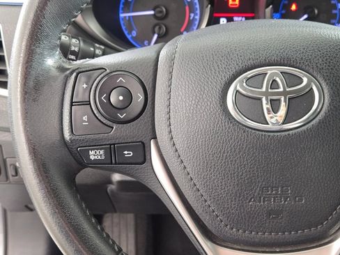 Used 2014 Toyota Corolla S FWD image 25