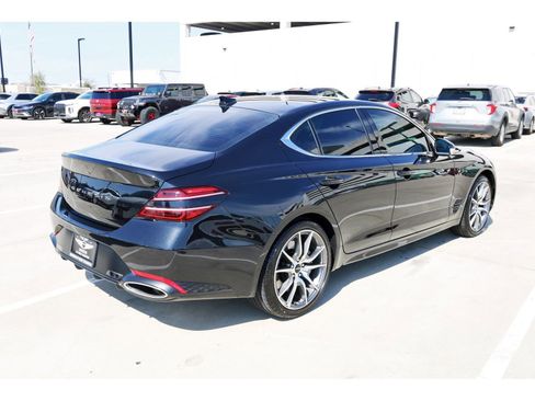 Used 2026 Genesis G70 2.5T image 8