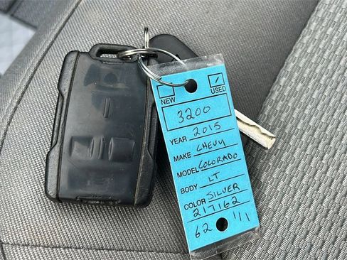 Used 2015 Chevrolet Colorado LT image 42