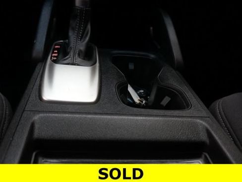 Certified 2022 Nissan Frontier SV AWD/4WD image 19