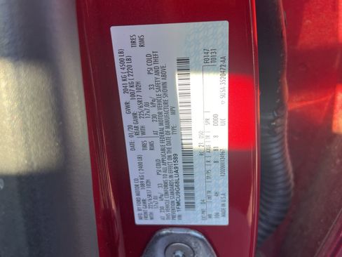 Used 2020 Ford Escape SE image 25