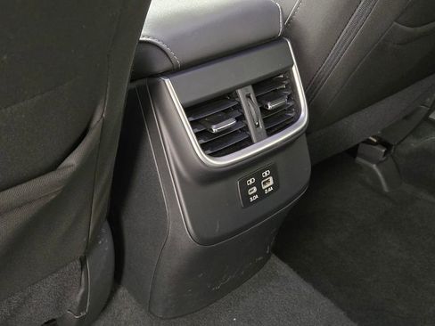 Certified 2025 Subaru Outback Premium AWD/4WD image 17
