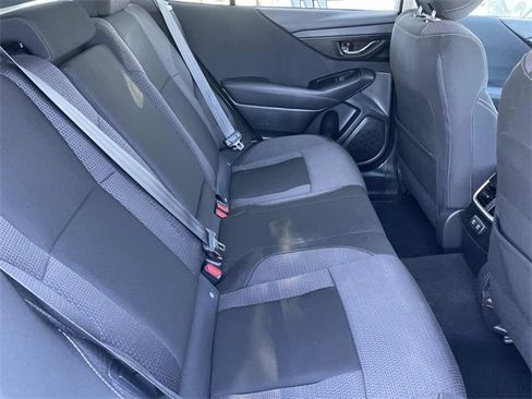 Used 2022 Subaru Outback Premium image 33