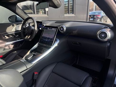 Used 2025 Mercedes-Benz SL 55 AMG 4MATIC image 92