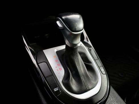 Used 2022 Kia Forte GT-Line w/ GT-Line Premium Package image 10