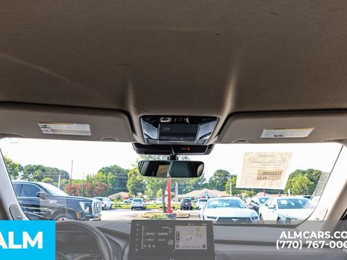 Used 2025 Mitsubishi Outlander SE FWD image 58