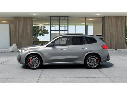 New 2026 BMW X1 xDrive28i w/ Technology Package AWD/4WD image 4