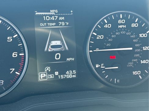 Used 2024 Subaru Crosstrek 2.5i Limited w/ Crosstrek Mirror Package AWD/4WD image 12