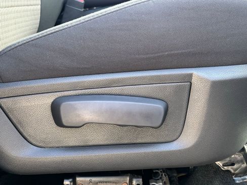 Used 2011 RAM 2500 SLT AWD/4WD image 21