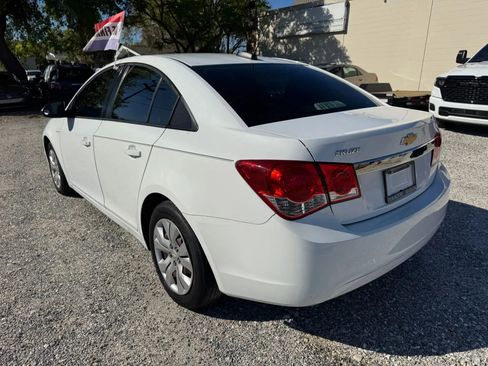 Used 2016 Chevrolet Cruze LS image 6