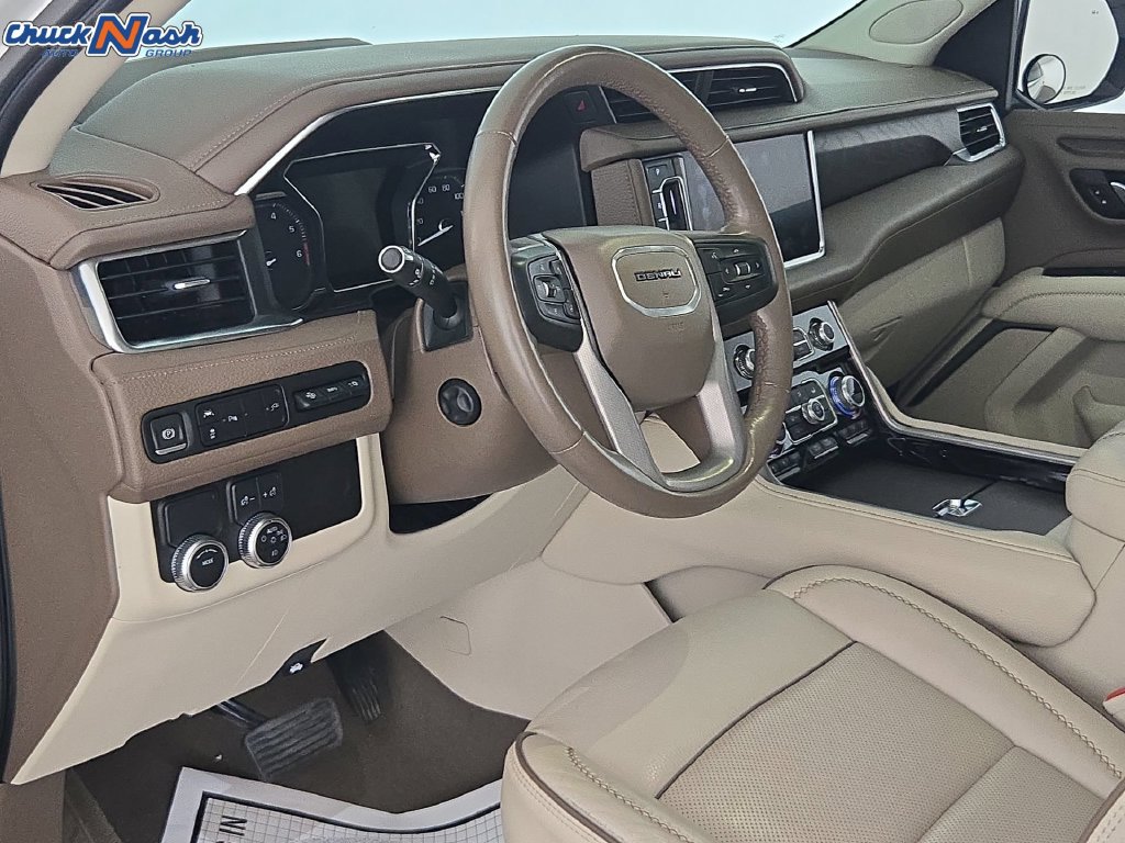 Used 2021 GMC Yukon Denali RWD image 16