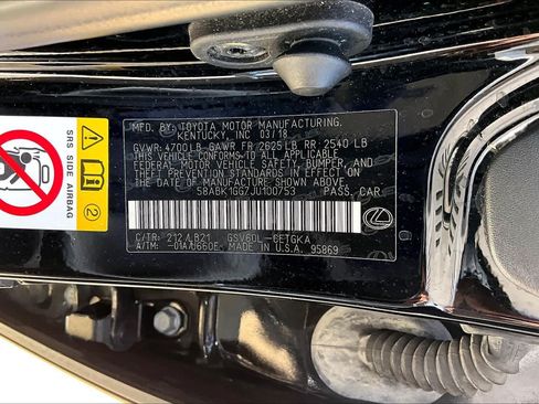 Used 2018 Lexus ES 350 w/ Luxury Package w/Wood Trim FWD image 33