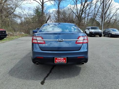Used 2018 Ford Taurus SE FWD image 7