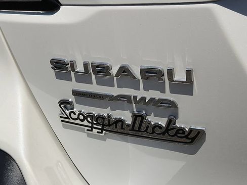 Certified 2025 Subaru Outback Premium AWD/4WD image 8