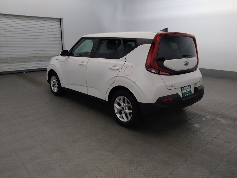 Used 2020 Kia Soul S FWD image 3