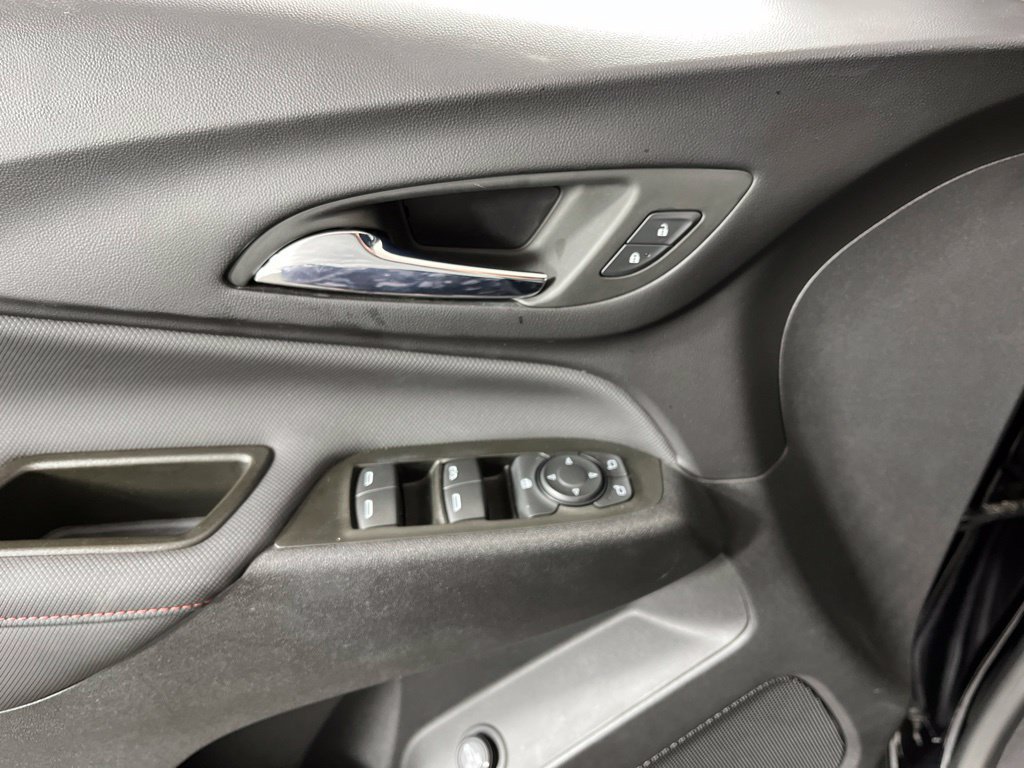 Certified 2024 Chevrolet Equinox RS FWD image 26