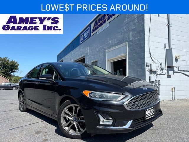 Used 2020 Ford Fusion Titanium FWD image 1