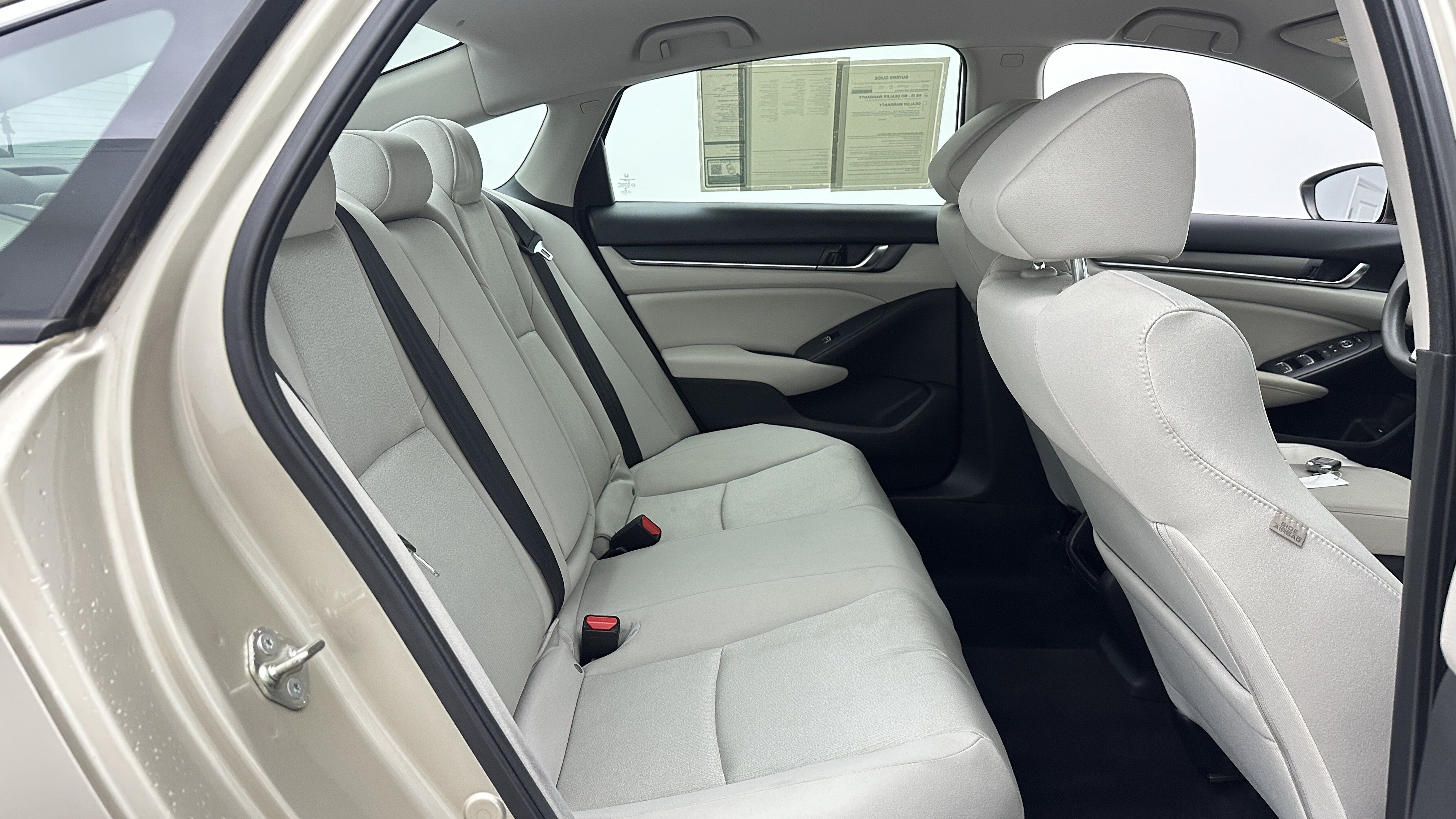 Used 2018 Honda Accord LX image 24