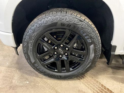 Used 2022 Chevrolet Silverado 1500 RST w/ Rally Edition image 15